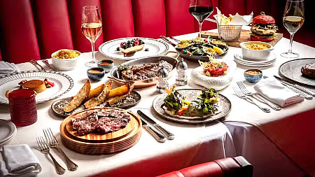 St. Regis Bal Harbour renueva su propuesta gastron&oacute;mica en Bal Harbour